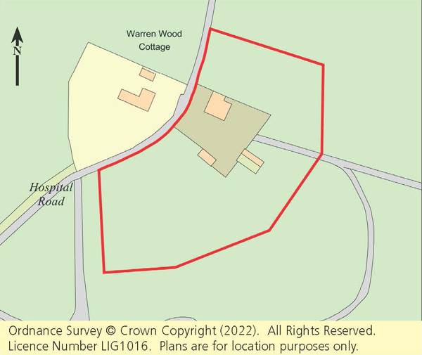 Lot: 36 - A COLLECTION OF DERELICT BUILDINGS ON A WOODED RURAL SITE EXTENDING TO 1.41 ACRES -